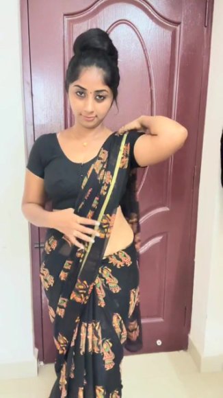 Sharmy_Tamil_Insta_.mp4